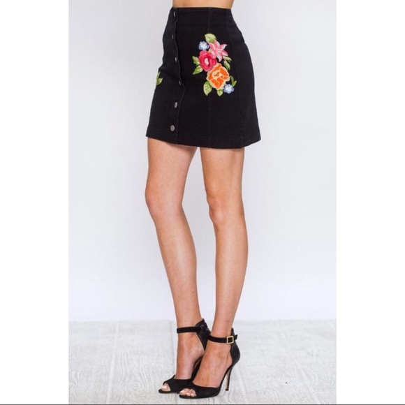 Jealous Tomato Black Denim Embroidered Mini Skirt - Picture 6 of 8
